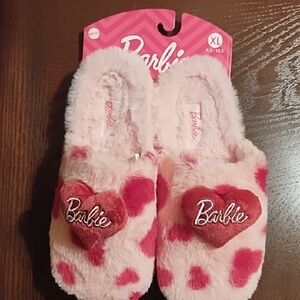 BARBIE WOMEN'S SLIPPERS. NEW. SIZE 9.5-10.5 XL